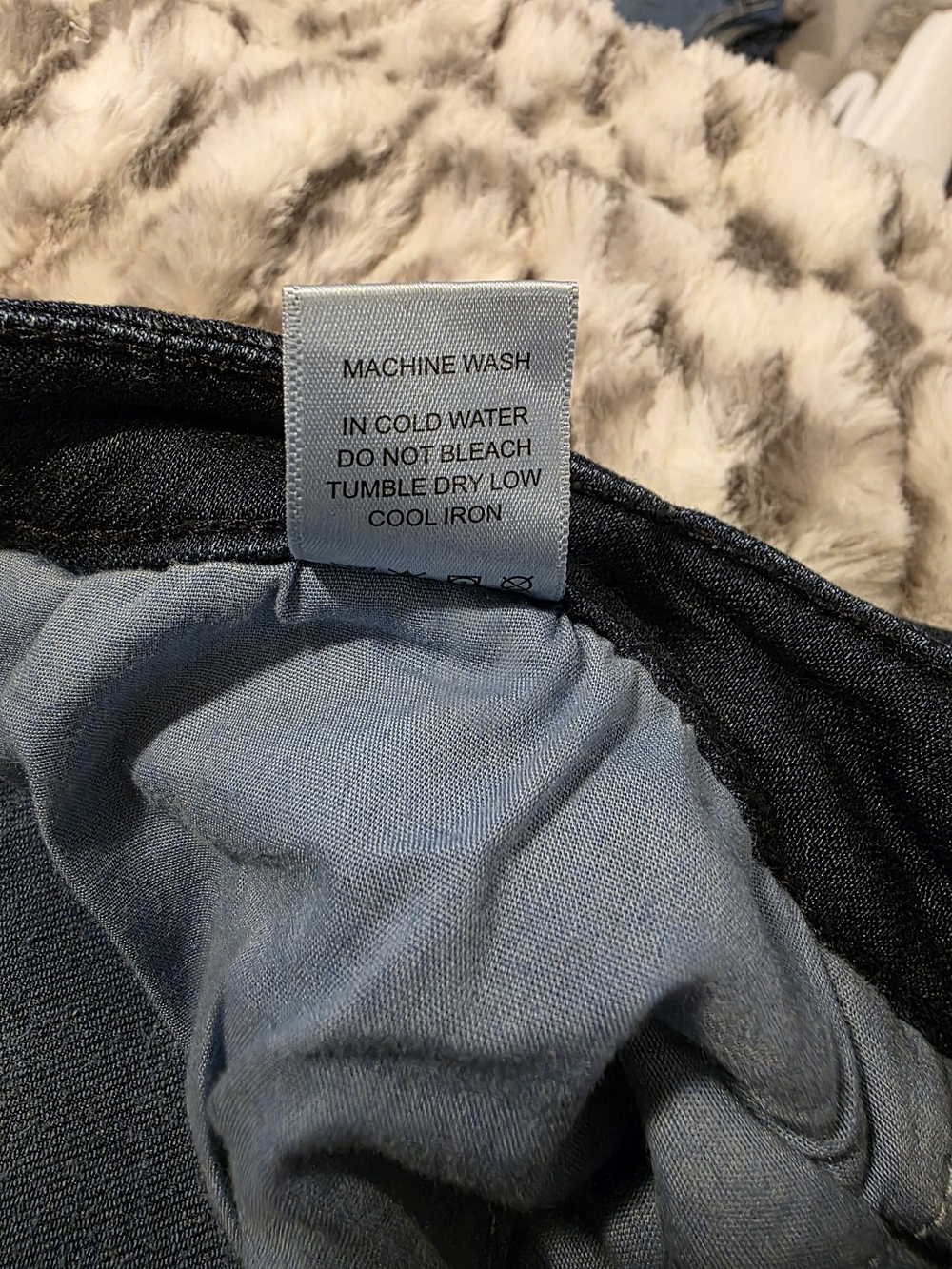 Judy Blue Dark Indigo Skinny Jeans - Picture 4 of 5